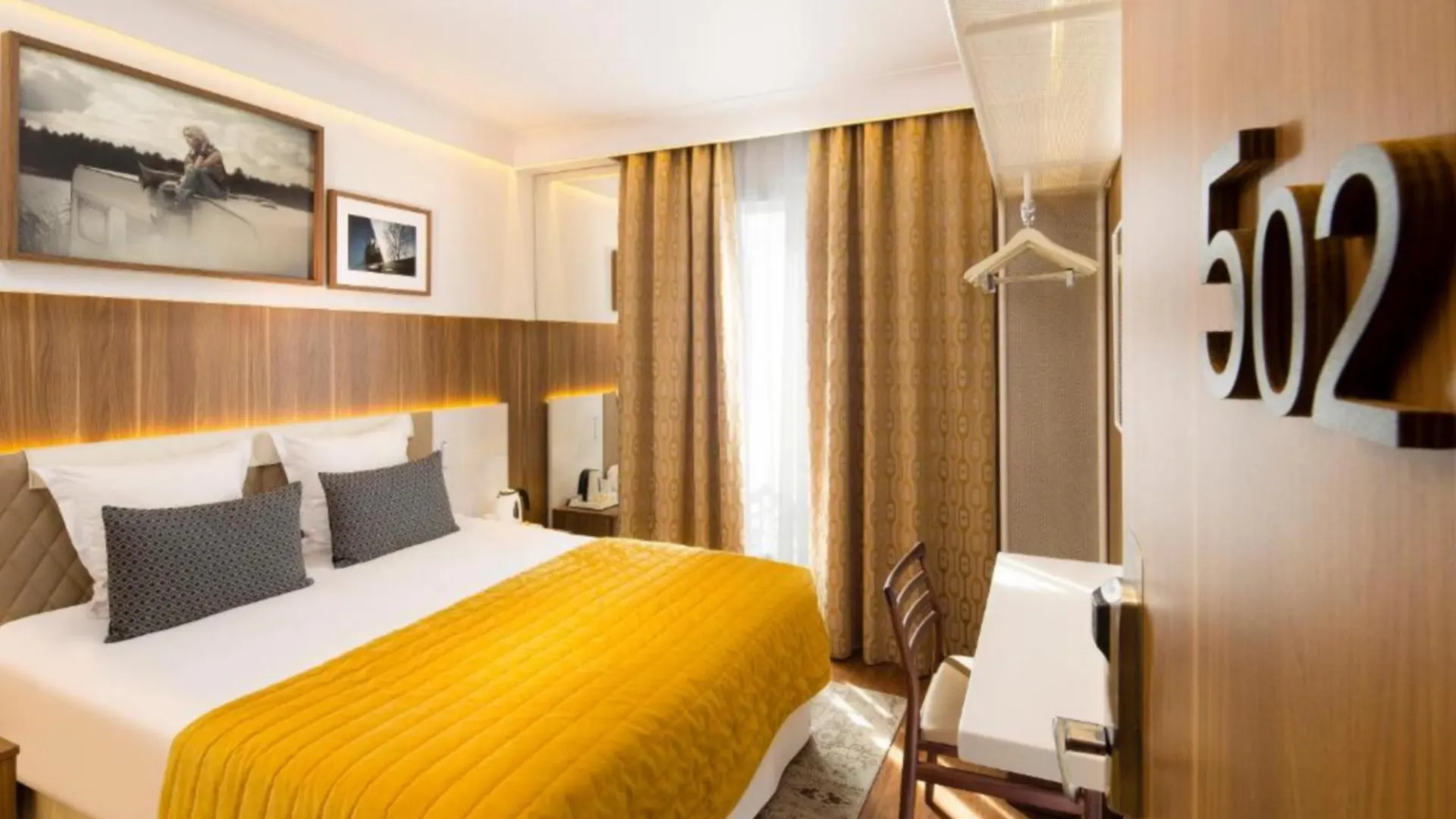 Eiffel Turenne Hotell Paris