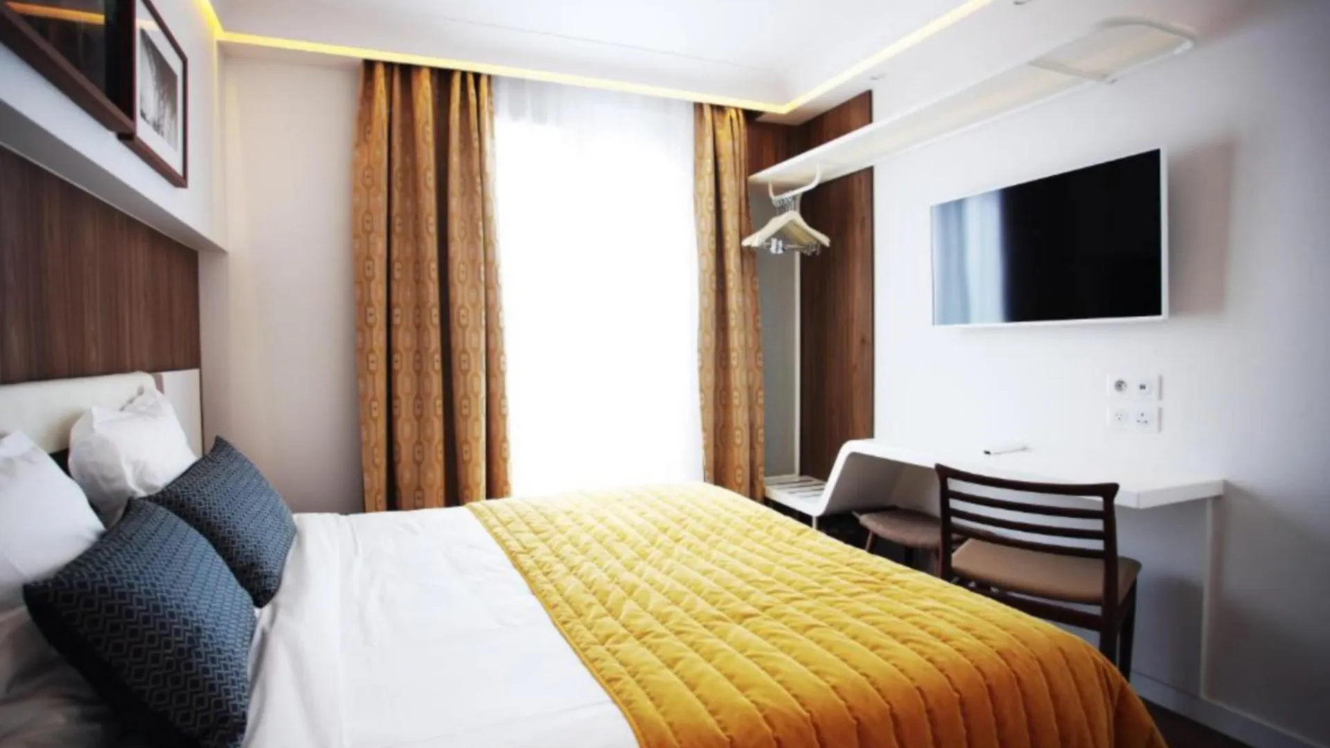 Hotell Eiffel Turenne Paris