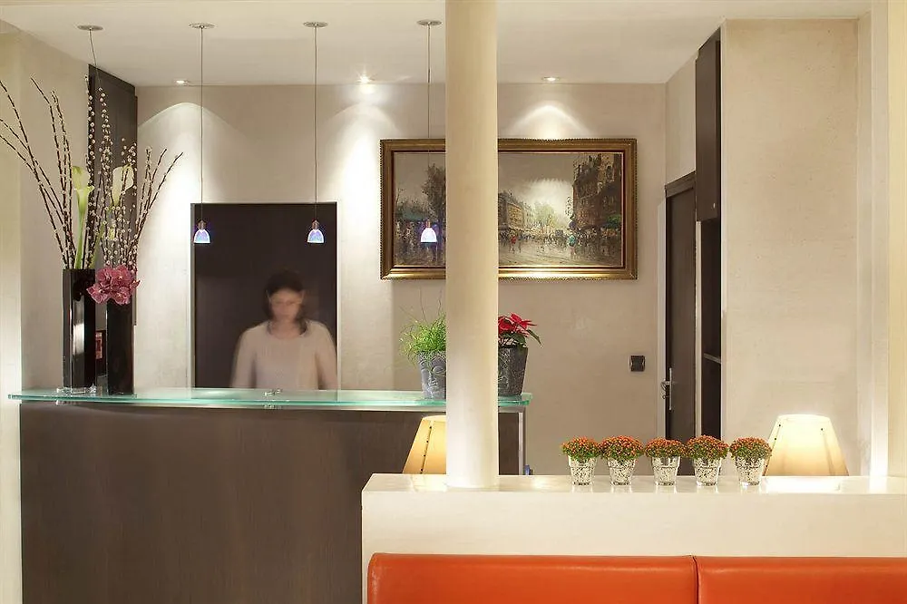 Eiffel Turenne Hotell