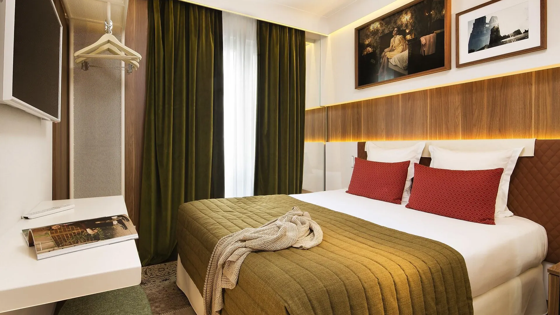Eiffel Turenne Отель 3*