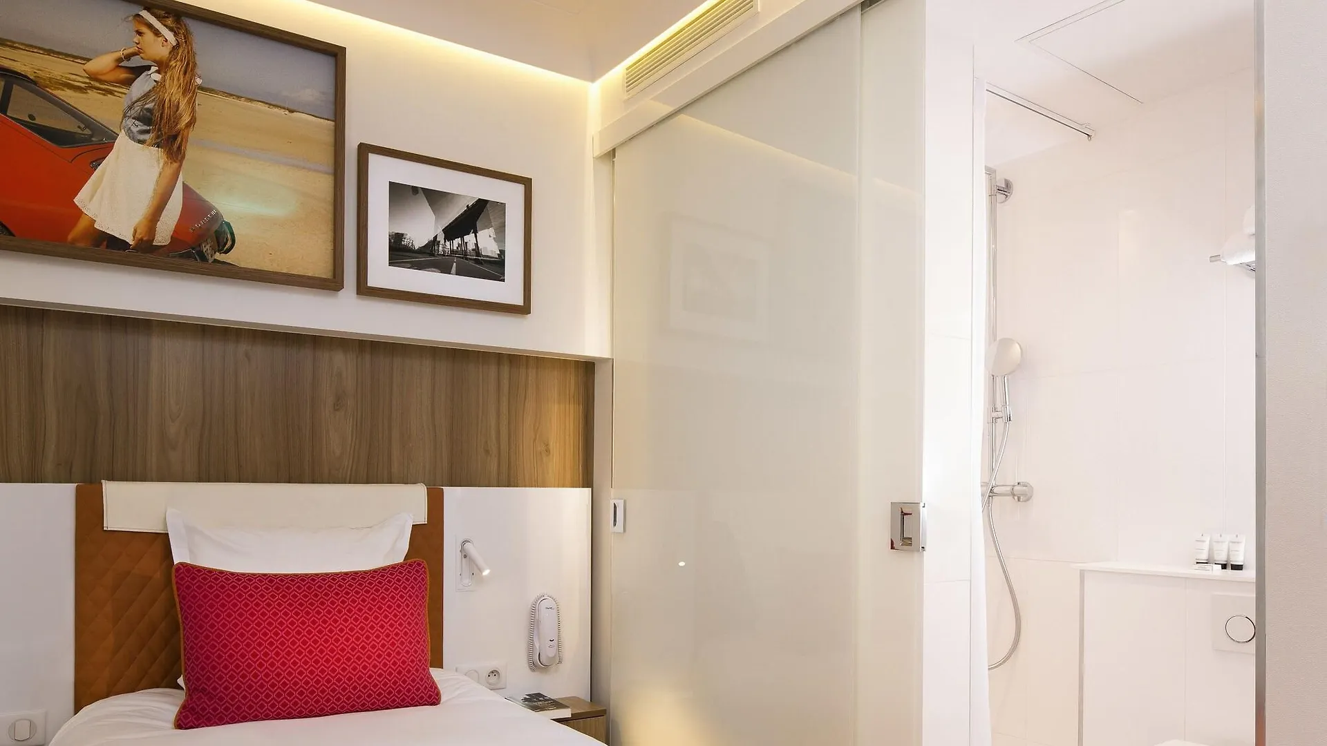 Eiffel Turenne Hotel 3*