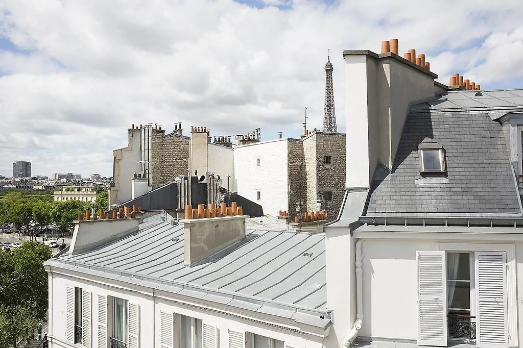 Eiffel Turenne 3* Париж